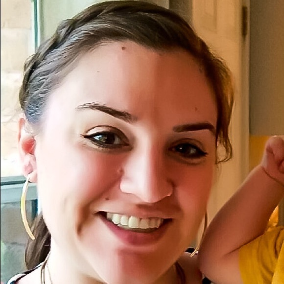 Meet your Posher, Allison - Picture 2 of 2